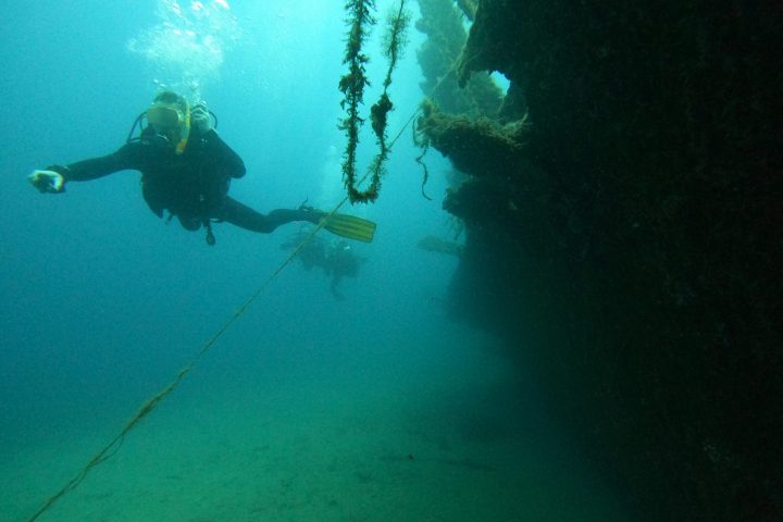Shipwreck in Marathon cape