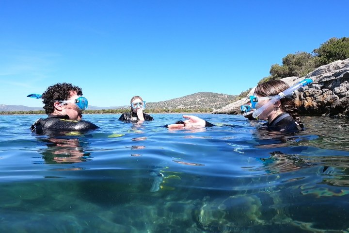 Snorkeling in Marathon Cape.